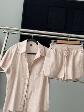 Women’s cream color Short Sleeve Shirt & Drawstring Shorts Set